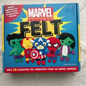 Marvel Universe Felt (Felt Kits)